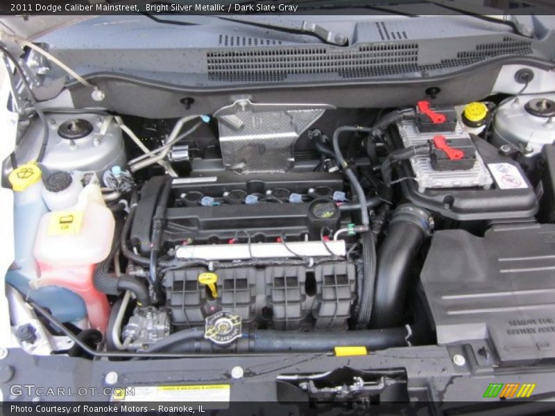 Bright Silver Metallic / Dark Slate Gray 2011 Dodge Caliber Mainstreet