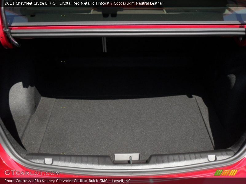 Crystal Red Metallic Tintcoat / Cocoa/Light Neutral Leather 2011 Chevrolet Cruze LT/RS