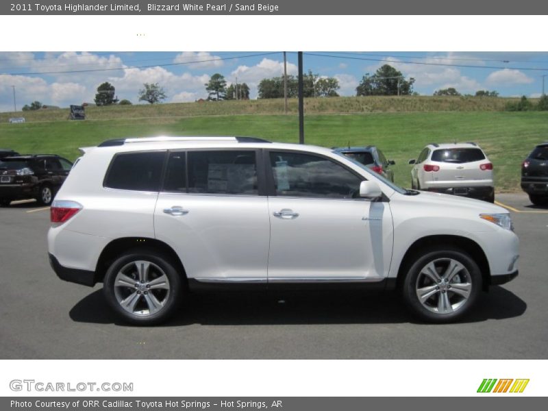 Blizzard White Pearl / Sand Beige 2011 Toyota Highlander Limited