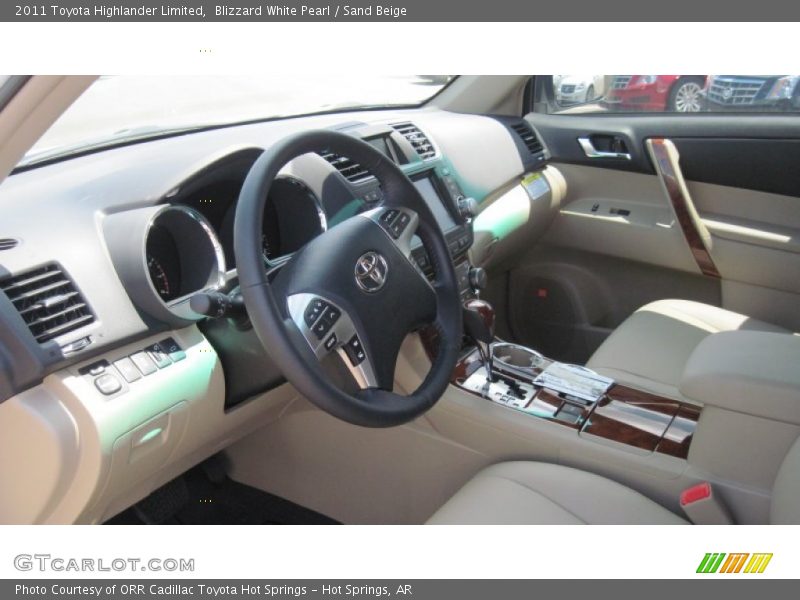 Blizzard White Pearl / Sand Beige 2011 Toyota Highlander Limited