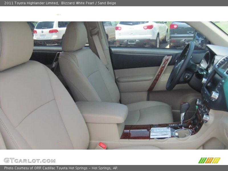 Blizzard White Pearl / Sand Beige 2011 Toyota Highlander Limited