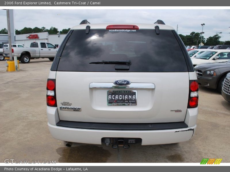 Cashmere Tri-Coat / Camel 2006 Ford Explorer Limited
