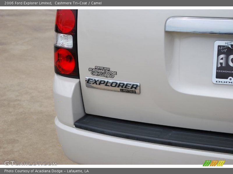 Cashmere Tri-Coat / Camel 2006 Ford Explorer Limited