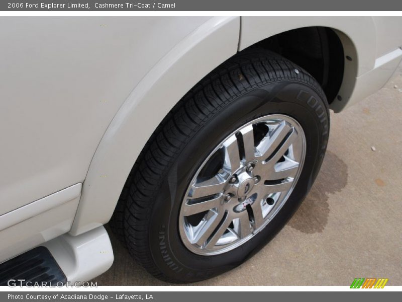 Cashmere Tri-Coat / Camel 2006 Ford Explorer Limited
