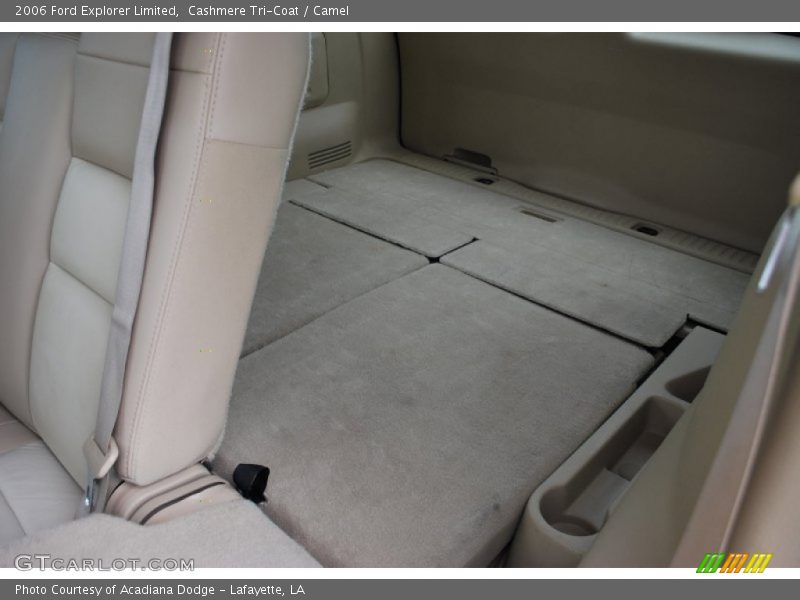 Cashmere Tri-Coat / Camel 2006 Ford Explorer Limited