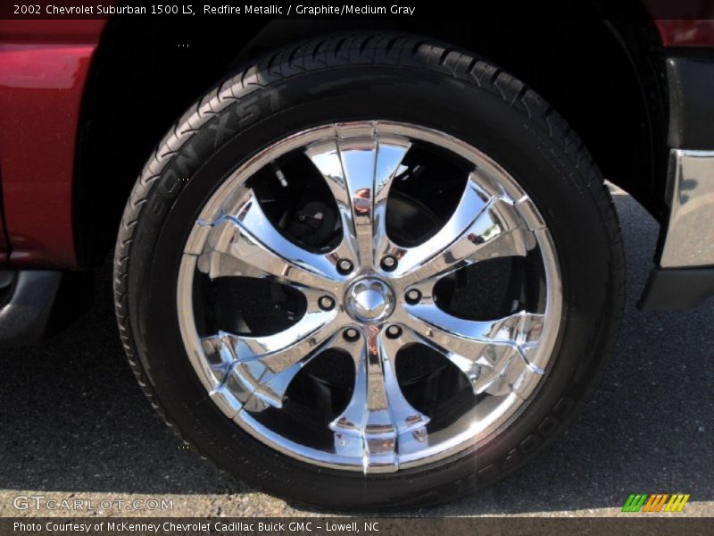 Custom Wheels of 2002 Suburban 1500 LS