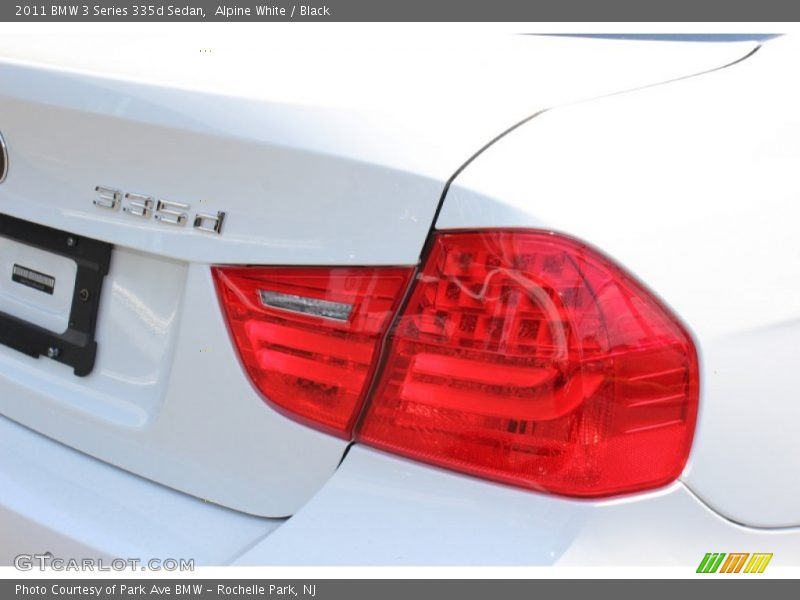 Alpine White / Black 2011 BMW 3 Series 335d Sedan