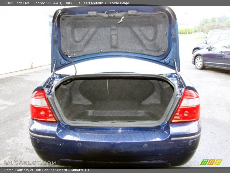 Dark Blue Pearl Metallic / Pebble Beige 2005 Ford Five Hundred SEL AWD