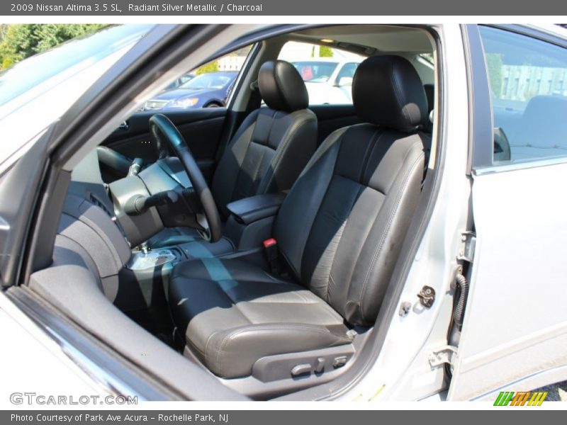 Radiant Silver Metallic / Charcoal 2009 Nissan Altima 3.5 SL