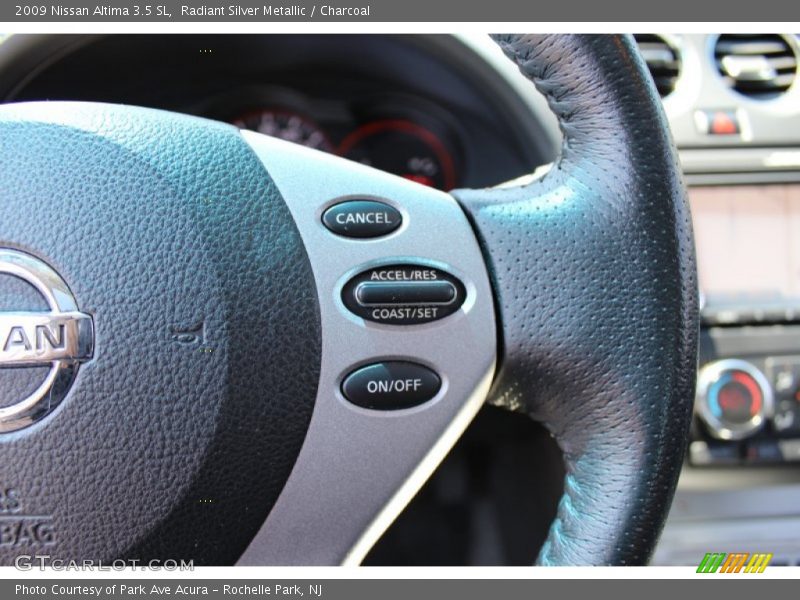 Radiant Silver Metallic / Charcoal 2009 Nissan Altima 3.5 SL