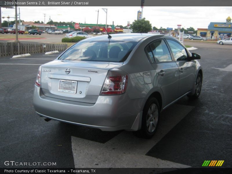 Brilliant Silver / Charcoal 2009 Nissan Sentra 2.0