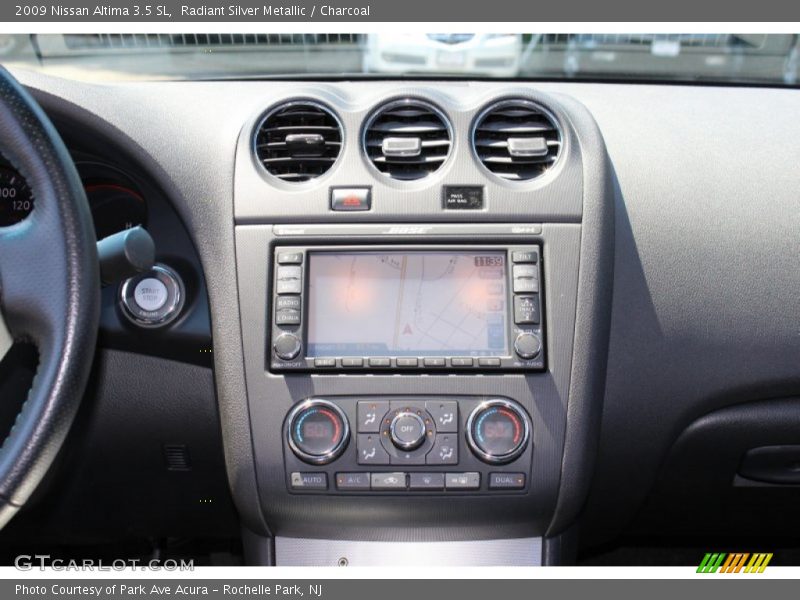 Radiant Silver Metallic / Charcoal 2009 Nissan Altima 3.5 SL