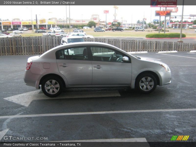 Brilliant Silver / Charcoal 2009 Nissan Sentra 2.0
