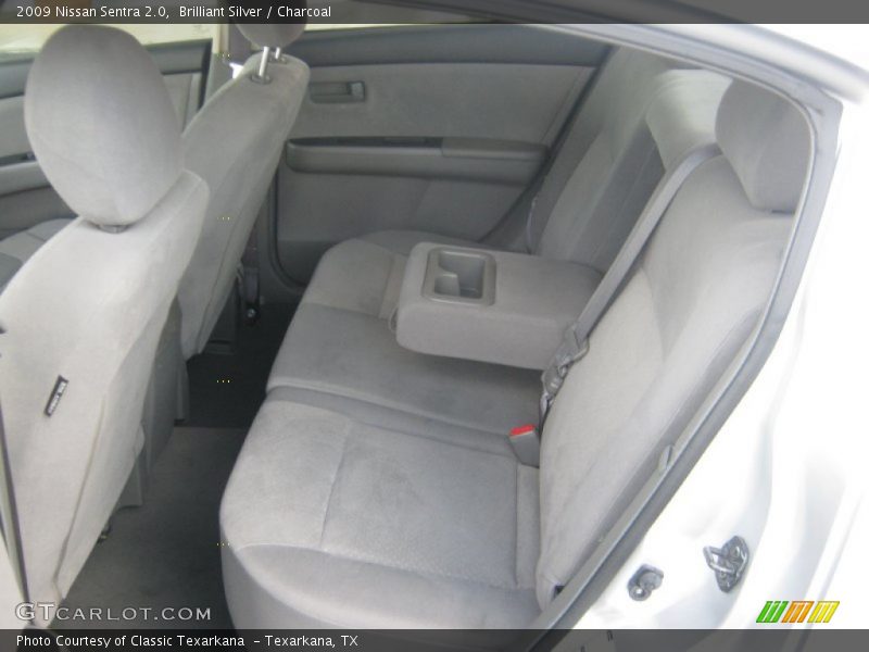 Brilliant Silver / Charcoal 2009 Nissan Sentra 2.0