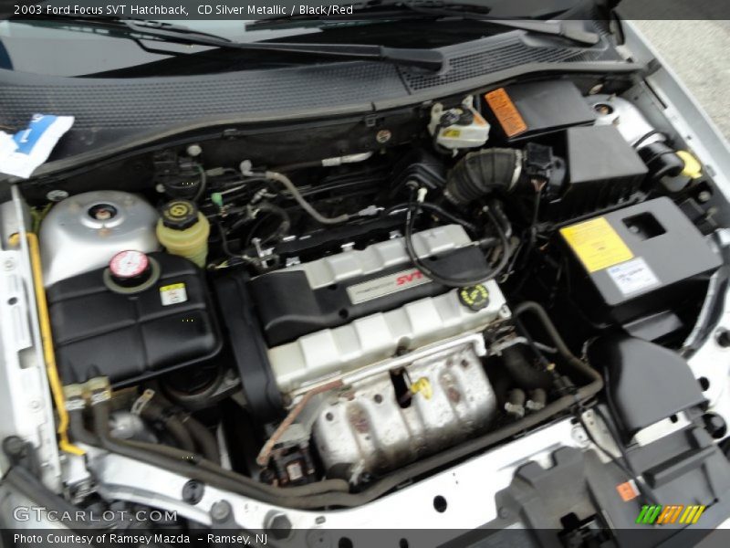  2003 Focus SVT Hatchback Engine - 2.0 Liter SVT DOHC 16-Valve VVT 4 Cylinder