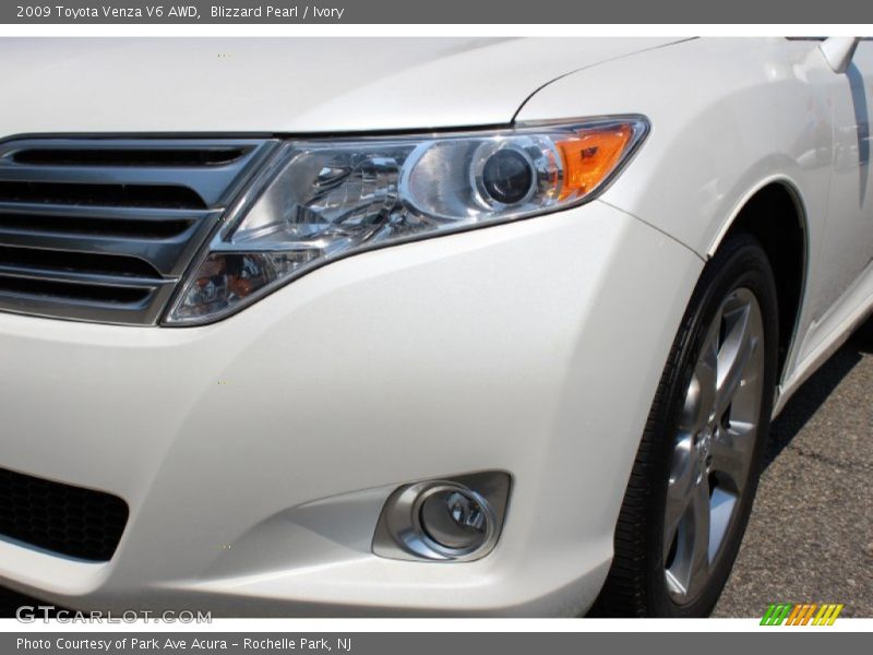 Blizzard Pearl / Ivory 2009 Toyota Venza V6 AWD
