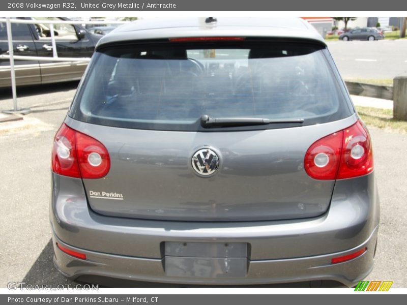 United Grey Metallic / Anthracite 2008 Volkswagen R32