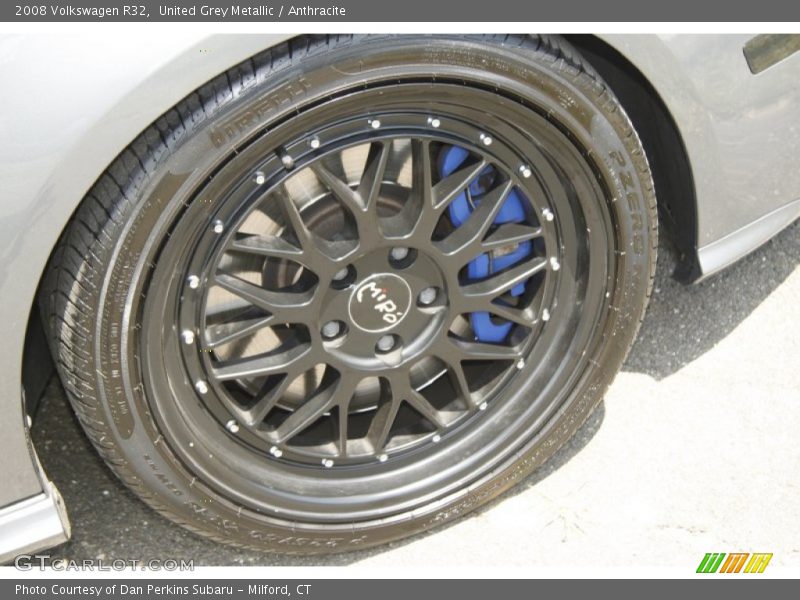 United Grey Metallic / Anthracite 2008 Volkswagen R32