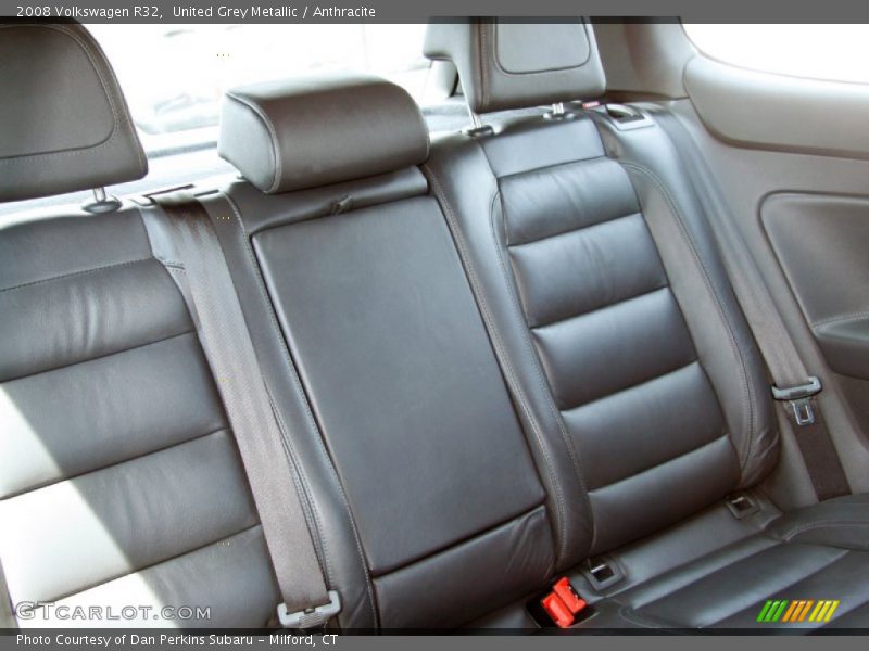 United Grey Metallic / Anthracite 2008 Volkswagen R32
