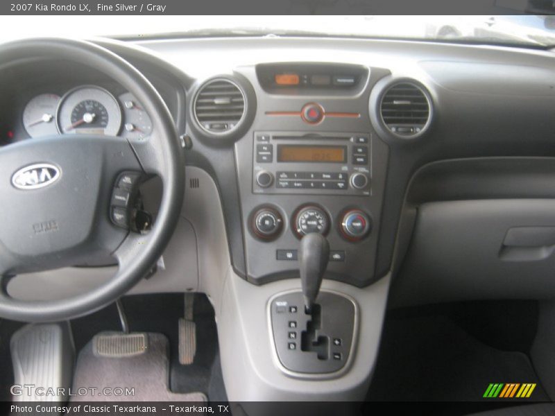 Fine Silver / Gray 2007 Kia Rondo LX