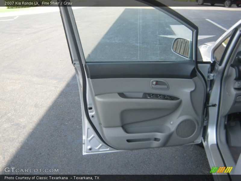 Fine Silver / Gray 2007 Kia Rondo LX