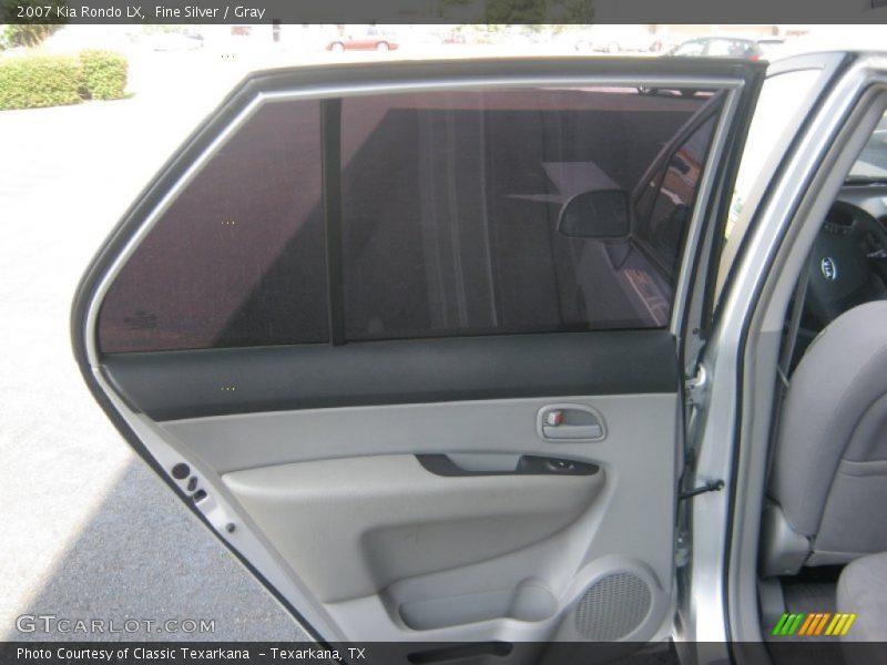 Fine Silver / Gray 2007 Kia Rondo LX