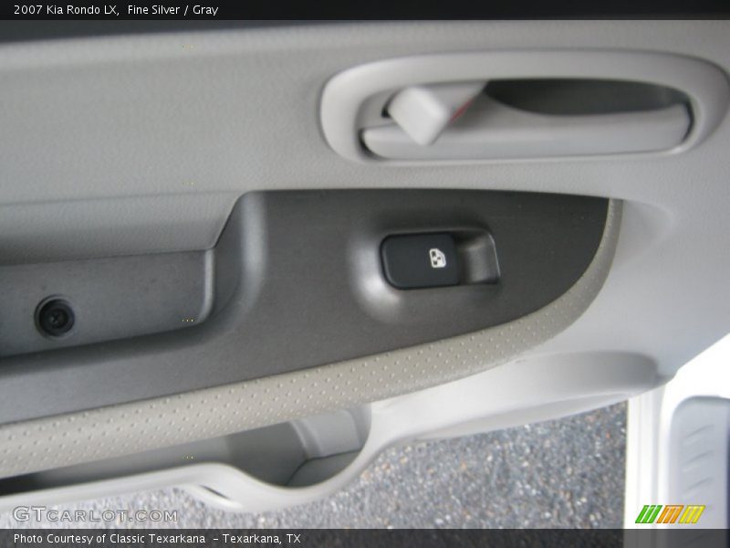 Fine Silver / Gray 2007 Kia Rondo LX