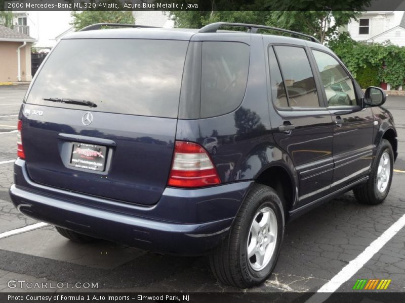 Azure Blue Metallic / Java 2000 Mercedes-Benz ML 320 4Matic