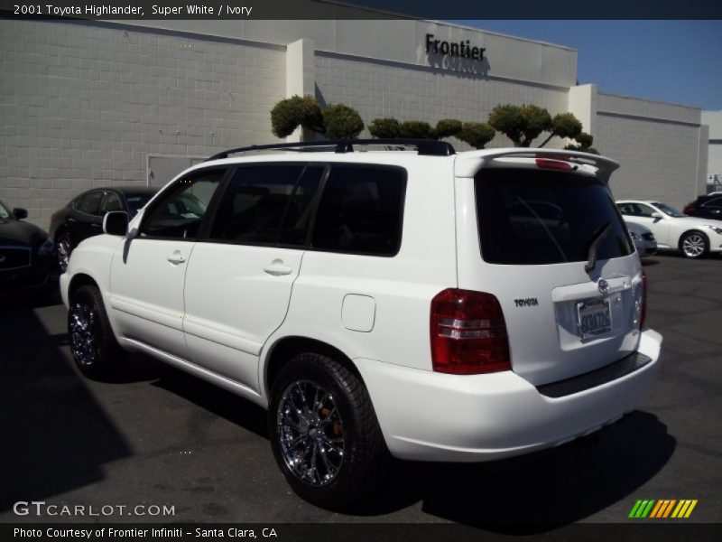 Super White / Ivory 2001 Toyota Highlander