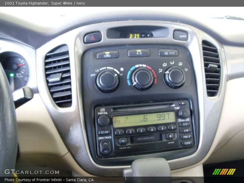 Super White / Ivory 2001 Toyota Highlander