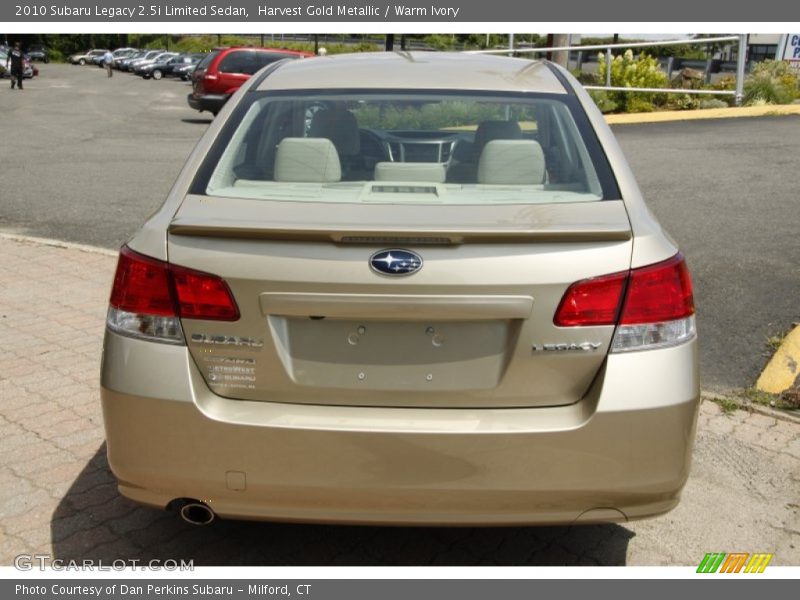 Harvest Gold Metallic / Warm Ivory 2010 Subaru Legacy 2.5i Limited Sedan