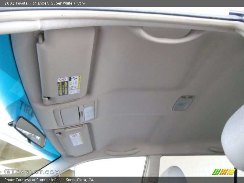 Super White / Ivory 2001 Toyota Highlander