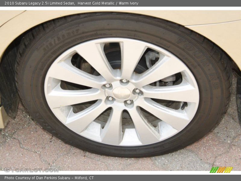 Harvest Gold Metallic / Warm Ivory 2010 Subaru Legacy 2.5i Limited Sedan