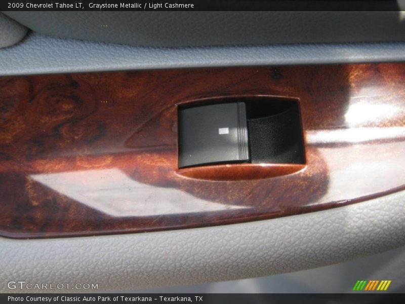 Graystone Metallic / Light Cashmere 2009 Chevrolet Tahoe LT