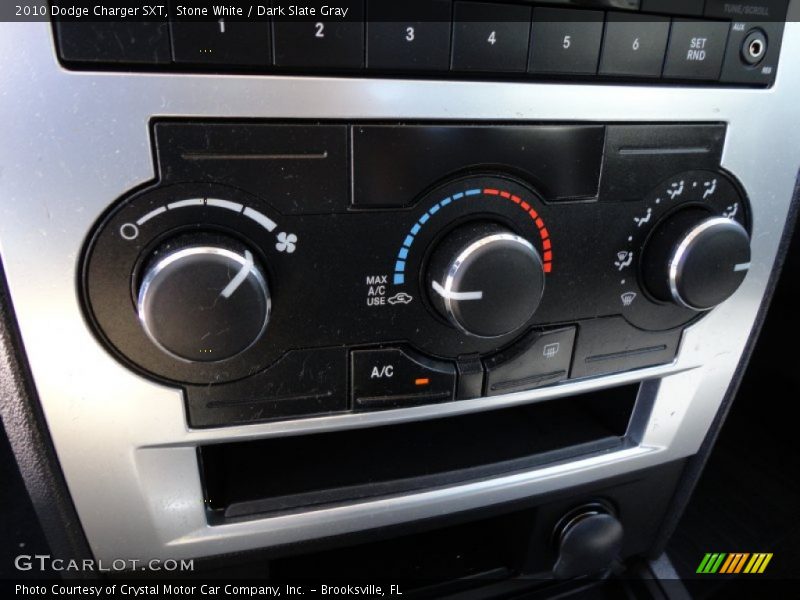 Stone White / Dark Slate Gray 2010 Dodge Charger SXT