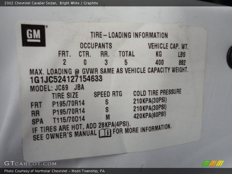 Bright White / Graphite 2002 Chevrolet Cavalier Sedan