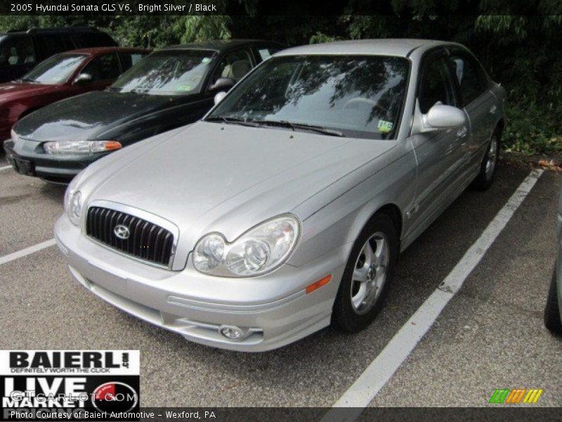 Bright Silver / Black 2005 Hyundai Sonata GLS V6