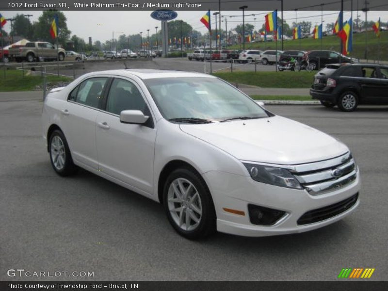 White Platinum Tri-Coat / Medium Light Stone 2012 Ford Fusion SEL