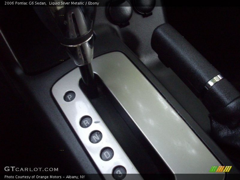 Liquid Silver Metallic / Ebony 2006 Pontiac G6 Sedan