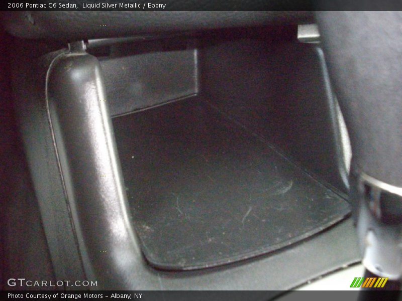 Liquid Silver Metallic / Ebony 2006 Pontiac G6 Sedan