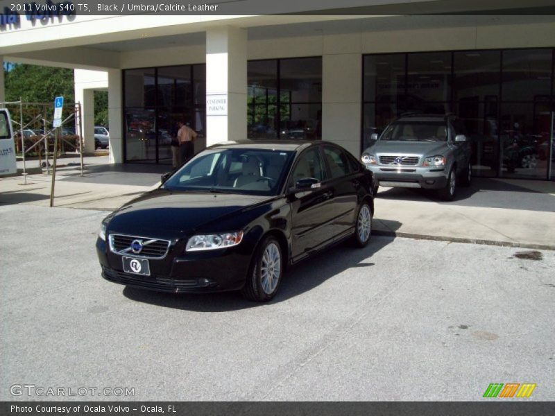 Black / Umbra/Calcite Leather 2011 Volvo S40 T5