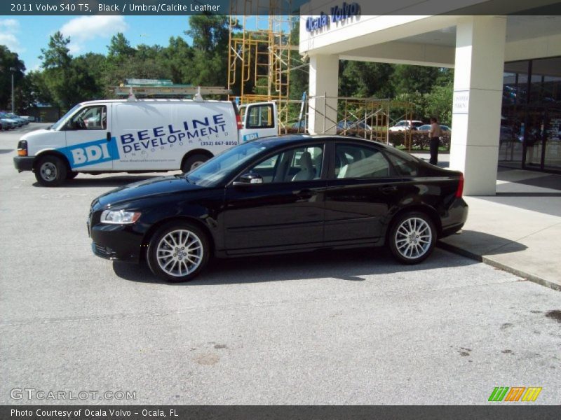 Black / Umbra/Calcite Leather 2011 Volvo S40 T5