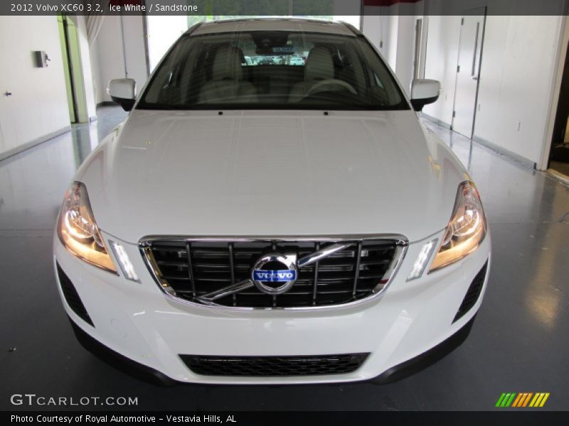 Ice White / Sandstone 2012 Volvo XC60 3.2