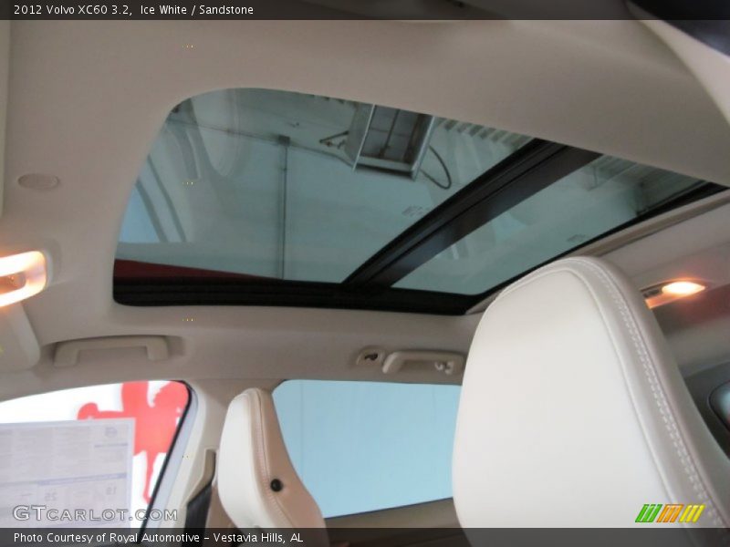 Sunroof of 2012 XC60 3.2