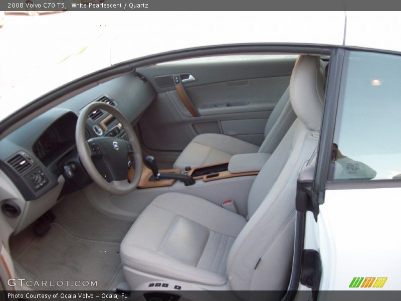 White Pearlescent / Quartz 2008 Volvo C70 T5