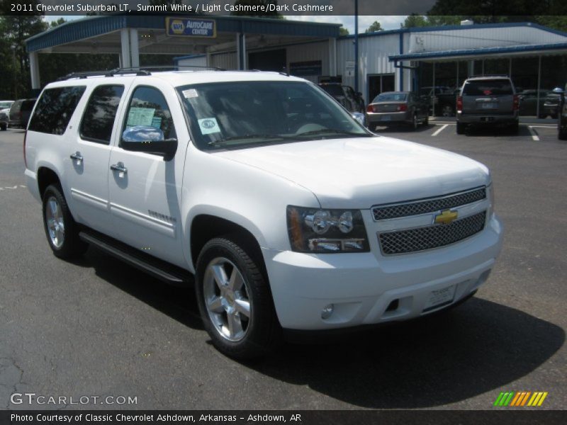 Summit White / Light Cashmere/Dark Cashmere 2011 Chevrolet Suburban LT