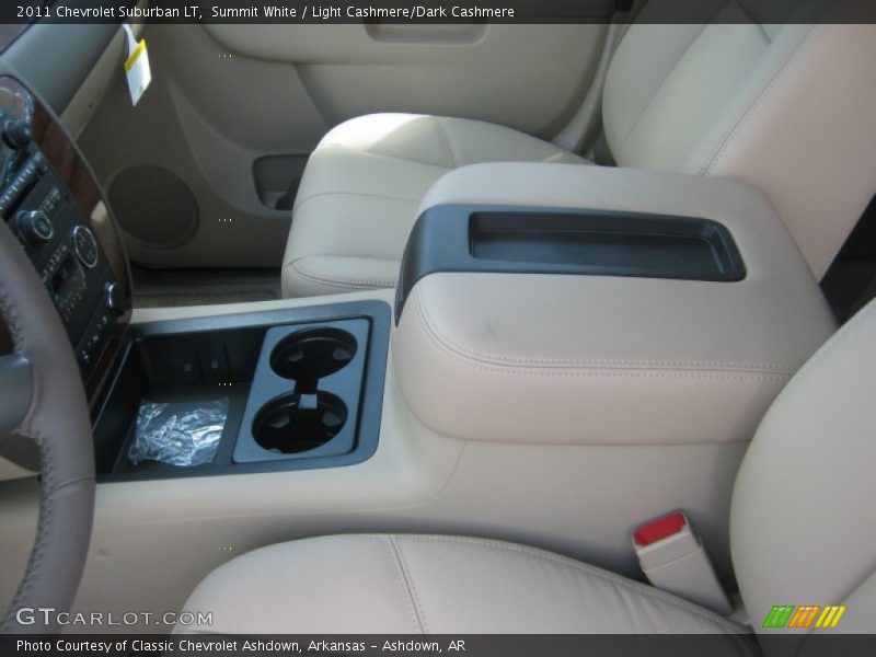 Summit White / Light Cashmere/Dark Cashmere 2011 Chevrolet Suburban LT