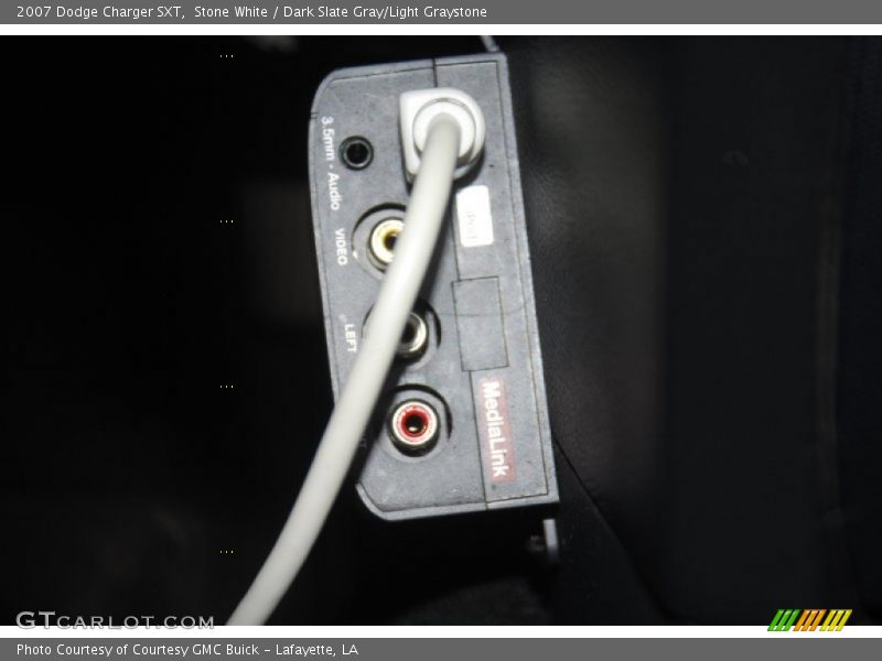 Stone White / Dark Slate Gray/Light Graystone 2007 Dodge Charger SXT