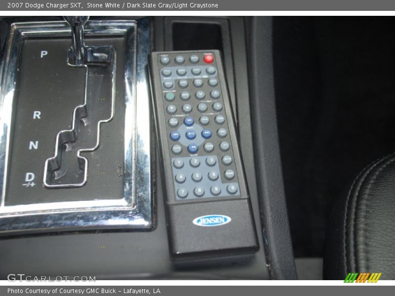 Stone White / Dark Slate Gray/Light Graystone 2007 Dodge Charger SXT