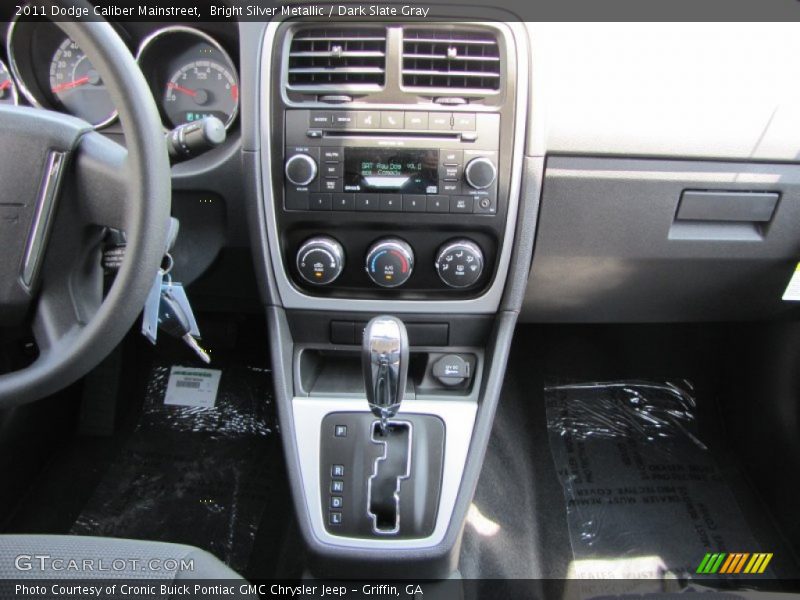 Bright Silver Metallic / Dark Slate Gray 2011 Dodge Caliber Mainstreet